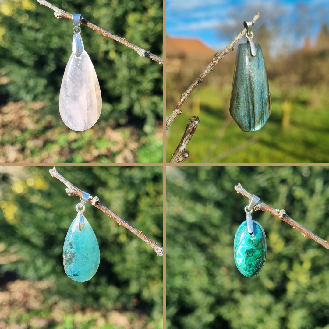 Les pendentifs en pierres naturelles