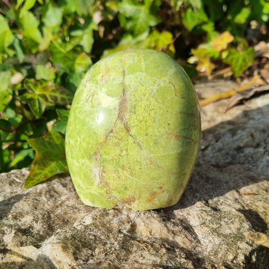 Opale verte (forme libre)