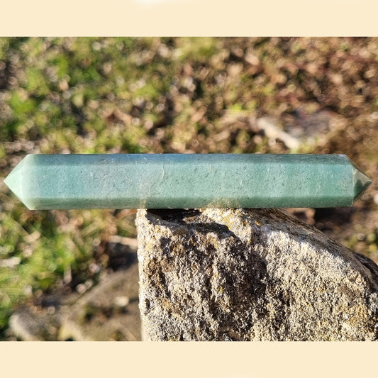 Aventurine verte en pointes biterminées